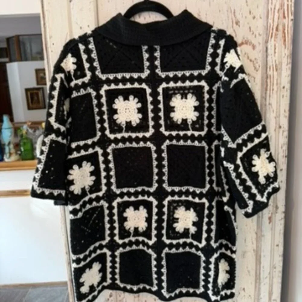 POL GRANNY SQUARE BUTTON FRONT OVERSIZED SHIRT CARDIGAN - Picture 7 of 9